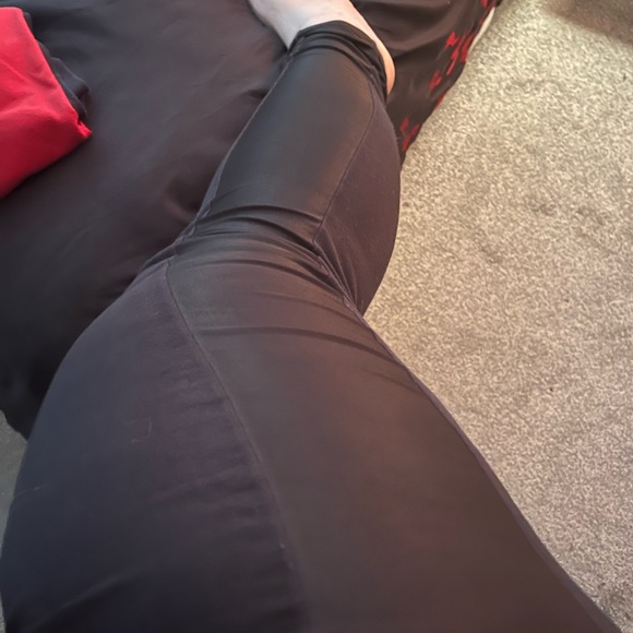 Torrid 3X Plus Size leggings with mesh stripe down side - Picture 4 of 6